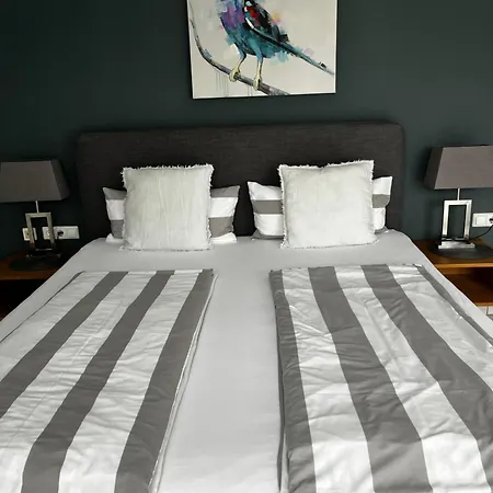 Apartment Kling Am